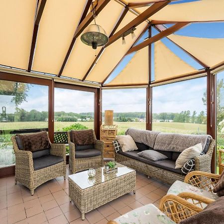 Stunning Holiday Home In Oombergen With Terrace And Garden Zottegem Exterior foto